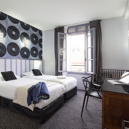 Hotel Raymond 4 Toulouse Bagian luar foto