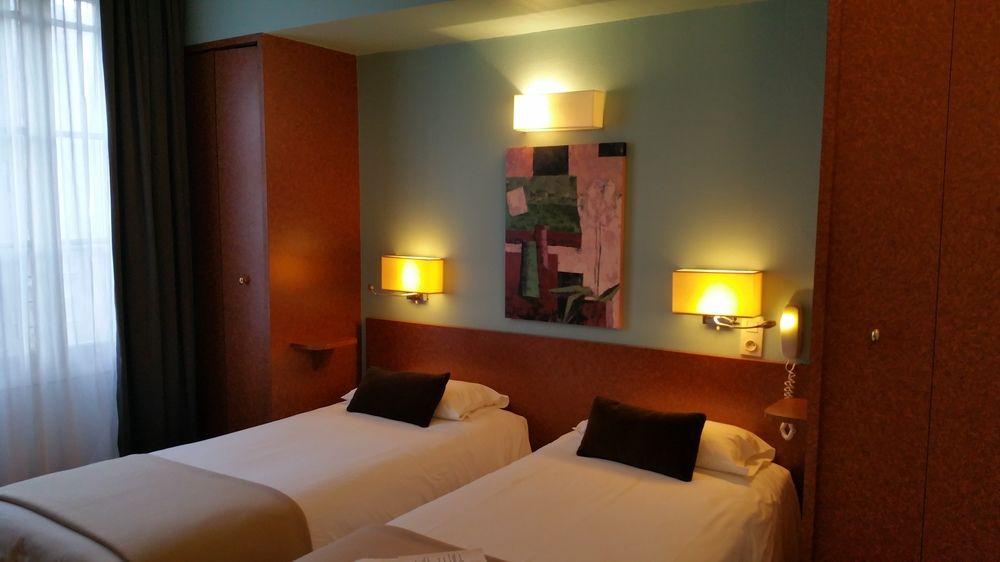 Hotel Raymond 4 Toulouse Bagian luar foto
