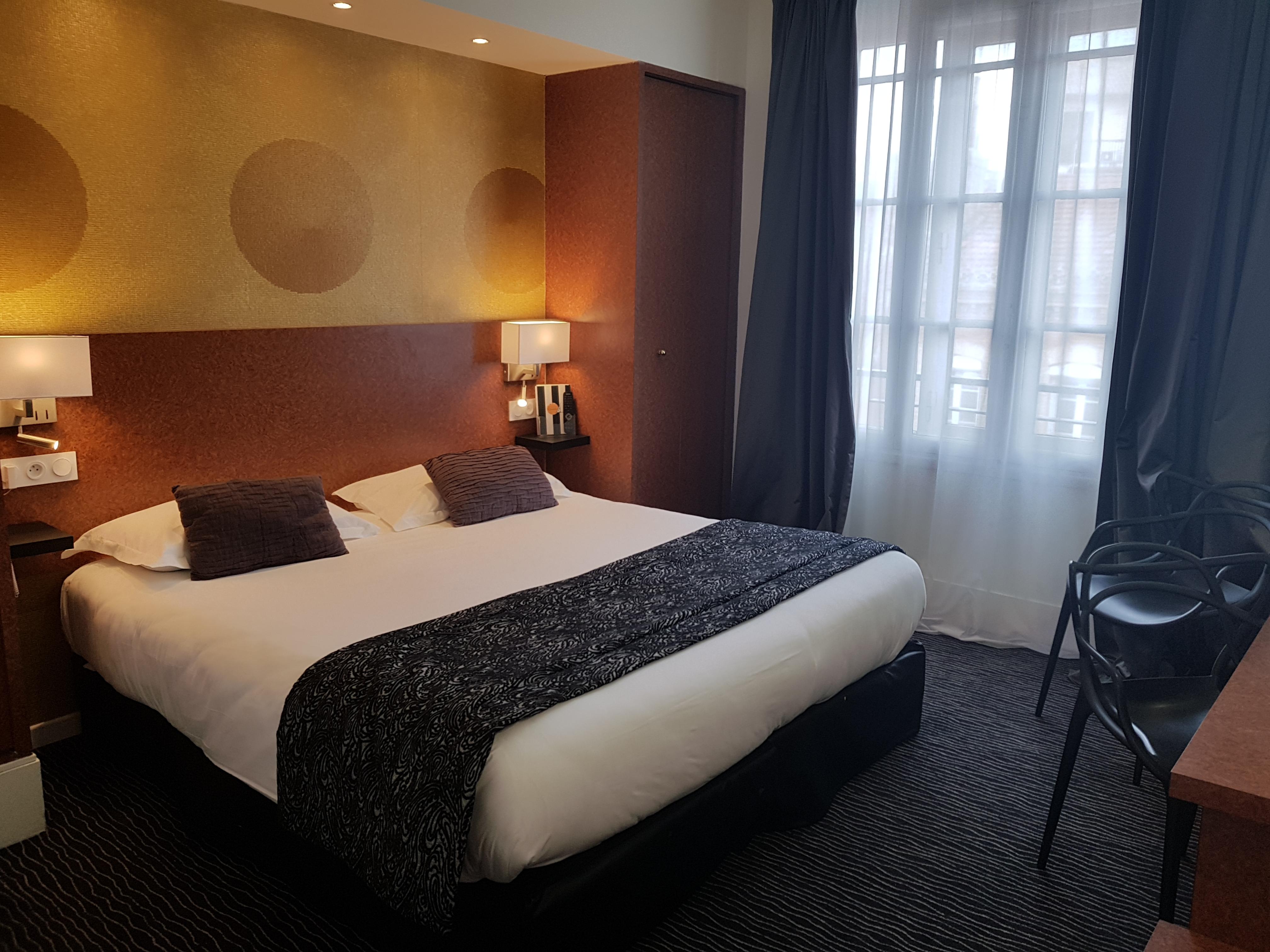 Hotel Raymond 4 Toulouse Bagian luar foto