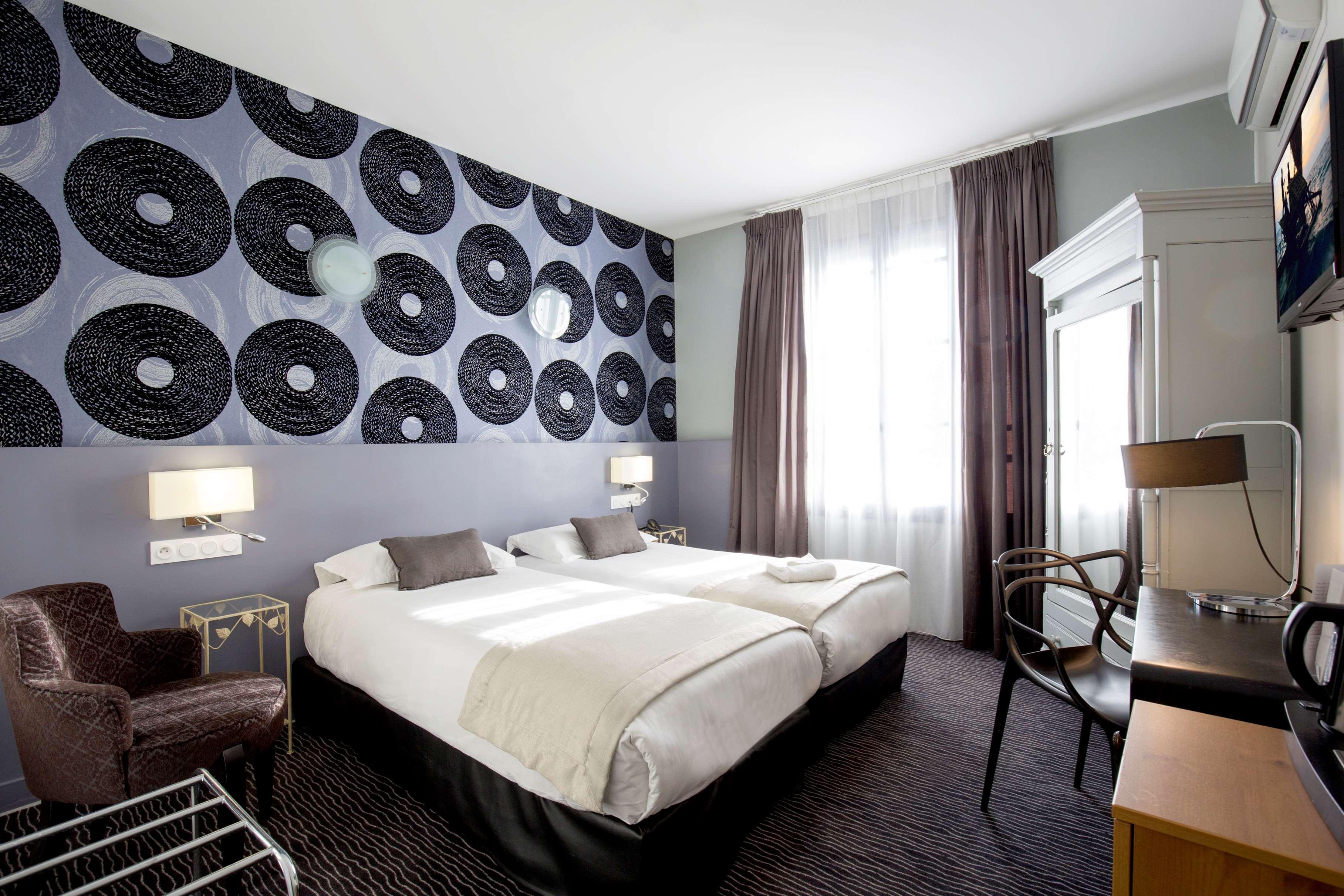 Hotel Raymond 4 Toulouse Bagian luar foto